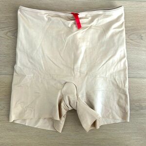 SPANX shapewear shorts medium nude color M